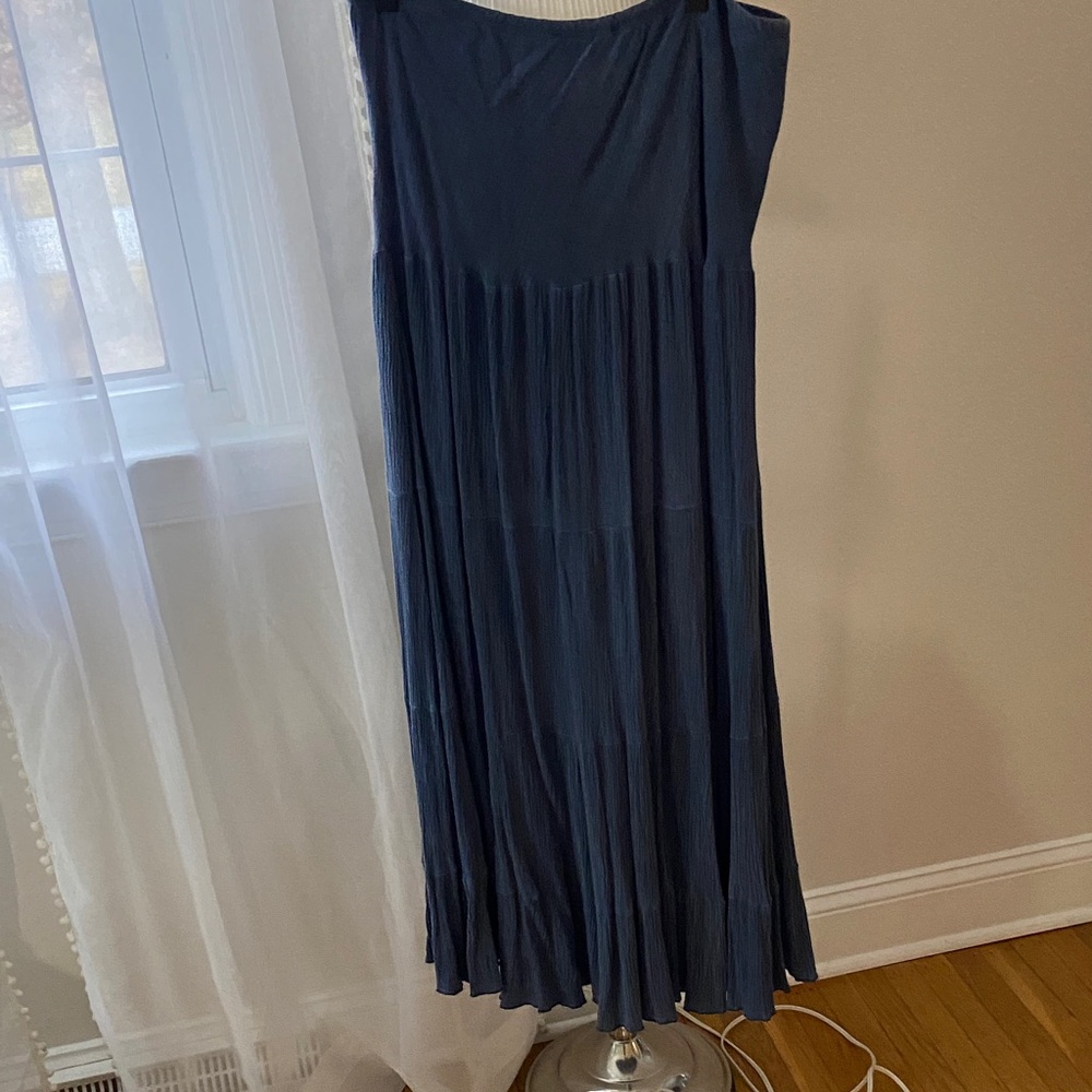 Karen Kane Blue skirt